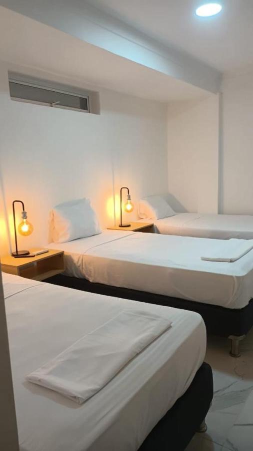 Hotel Aeropuerto Cartagena Esterno foto
